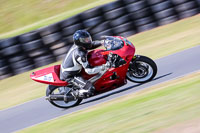 enduro-digital-images;event-digital-images;eventdigitalimages;mallory-park;mallory-park-photographs;mallory-park-trackday;mallory-park-trackday-photographs;no-limits-trackdays;peter-wileman-photography;racing-digital-images;trackday-digital-images;trackday-photos